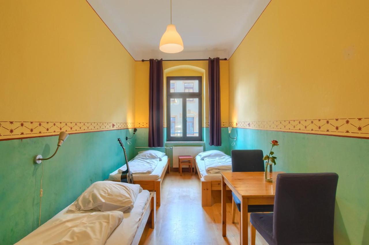 Hostel Mondpalast Dresden Exteriör bild