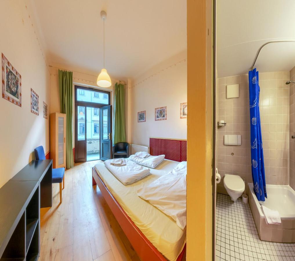 Hostel Mondpalast Dresden Exteriör bild